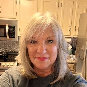 Meet your Posher, Shirley